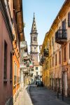 Il campanile del duomo di Alessandria, Piemonte. Costruito fra il 1889 e il 1922, questo campanile si innalza per 106 metri ed è il terzo più alto d'Italia. E' uno dei ...