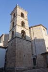 Il campanile della Chiesa di Santa Maria Maggiore in centro a Raiano in Abruzzo