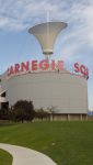 Il Carnegie Science Center a Pittsburgh, Pennsylvania, USA. Situato lungo le sponde del fiume Ohio, questo museo è uno dei più visitati della città americana - © Robert ...