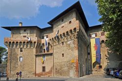 Il Castello del Capitano delle Artiglierie, o Castello Medici a Terra del Sole, Castrocaro Terme - © claudio zaccherini / Shutterstock.com
