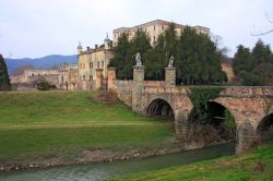 Il Castello del Catajo a Battaglia Terme in Veneto - © Alessandro Vecchi - CC BY-SA 3.0, Wikipedia