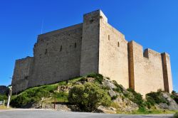 Il Castello di Miravet  in Catalogna segnava il confine tra possedimenti arabi e territori controllati dai franchi