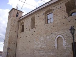 Il centro storico di Elice in Abruzzo - CC BY-SA 3.0, Link
