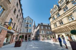 Il centro storico di Rodez nel sud della Francia - © Anibal Trejo / Shutterstock.com