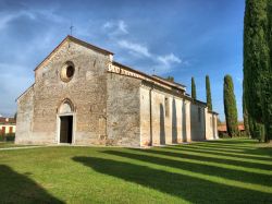 Il duomo di Sant'Andrea a Cordovado, Friuli Venezia Giulia.
