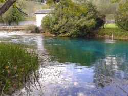 Il fiume Livenza a Polcenigo: ci troviamo nei pressi del Monastero della Santissima Trinità