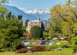 Il Giardino botanico di Villa Taranto a Verbania durante il periodo della fioritura in primavera