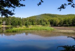 Il Lago Pranda si trova presso il resort turistico di Cerreto Laghi in Emilia.