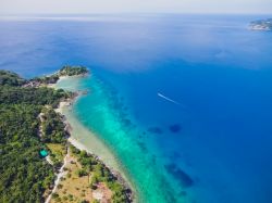 Il mare limpido di Patong  e dintorni in Thailandia