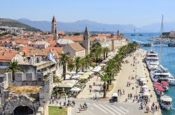 Il molo della cittadina croata di Trogir, patrimonio Unesco dal 1997 - © TanyaRozhnovskaya / Shutterstock.com