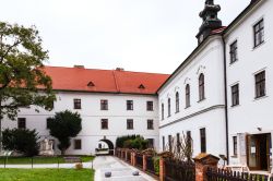 Il Museo Mendel nell'Abbazia di San Tommaso a Brno, Repubblica Ceca. Fondato nel 2002 per mantenere viva la memoria di Gregor Johann Mendel, naturalista e frate agostiniano ceco, ospita ...