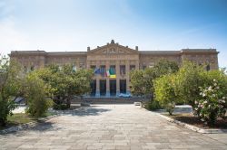 Il Palazzo Municipale di Messina in Piazza Unione Europea, Sicilia.
