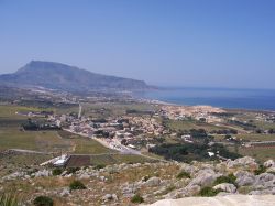 Il Panorama di Custonaci e la costa nord-occidentale della Sicilia