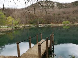 Il piccolo Lago di Sinizzo in Abruzzo