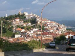 Il Rione Capadavutu del borgo di Latronico in Basilicata