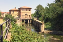 Il Sostegno del Battiferro del Canale Navile di Bologna