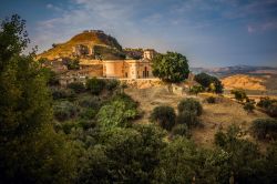 Il villaggio di Brancaleone Superiore in Calabria