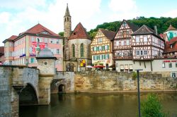 Il villaggio di Donauworth, Baviera, affacciato sul fiume Danubio. A metà strada fra Monaco e Norimberga, questa località è un grazioso borgo medievale adagiato sulla Strada ...