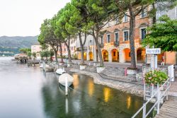 Il villaggio di Morcote con l'attracco sul lago di Lugano, Canton Ticino (Svizzera) - © Stefano Ember / Shutterstock.com