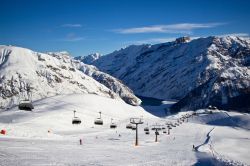 Impianto di risalita a Livigno in Lombardia, nel cuore della catena alpina