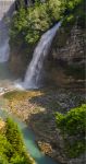 La Cascata di Ponte Serra a Lamon, lungo il corso del fiume Cismon in provincia di Belluno.