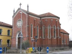 La Chiesa di Nostro Signore del Sacro Cuore a Gatteo (FC)  - © Icio747~commonswiki presunto, Pubblico dominio, Wikipedia