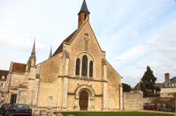 La chiesa di Sainte Foy nella città di Chartres, Francia.
