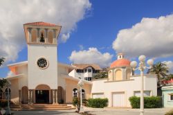 La chiesetta del villaggio di Puerto Morelos sulla Riviera Maya, Messico.
