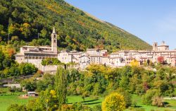 La cittadina di Leonessa vicino al Monte Terminillo nel Lazio