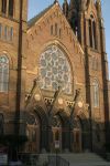 La facciata in mattoni di una chiesa di Columbus, Ohio, fotografata al calar del sole - © Eric Glenn / Shutterstock.com