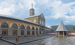 La Grande Moschea di Diyarbakir, Turchia. E' fra le più antiche e importanti della terra di Mesopotamia. Da alcuni viene considerato il quinto luogo più sacro dell'Islam ...