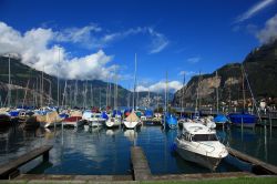 La Marina di Fluelen Canton Uri. Siamo nel ramo meridionale del Lago dei Quattro Cantoni