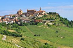 La Morra il borgo del Piemonte