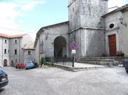 La piazza centrale del borgo di Vastogirardi in Molise - © Provincia di Isernia