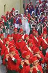 La Sfilata dei Pifferi al Carnevale di Ivrea, Piemonte - © Massimo Sardo / www.storicocarnevaleivrea.it