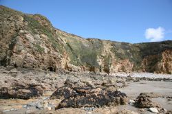 La spiaggia di Church Bay a Anglesey, Galles, UK.
