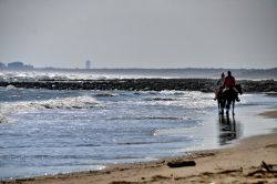 La spiaggia di Lido delle Nazioni, uno delle sette spiagge di Comacchio, in provincia di Ferrara