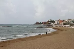 La grande spiaggia di Santa Marinella nel Lazio