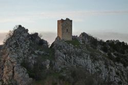 La Torre del Borgo di Oratino in Molise. E' ...