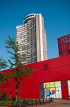 La Torre Europea a Mulhouse, Francia, in una giornata di sole - © 208332199 / Shutterstock.com