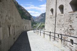 La visita al forte di Bard, la fortezza voluta dai Savoia nel 19° secolo