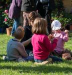 Laboratori per bambini a Giardinity Primavera: visite guidate, incontri culturali, laboratori e attività ludiche per bambini e ragazzi, mostre, esposizioni, concerti, letture, percorsi ...