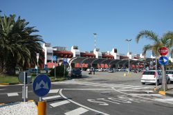 L'aeroporto internazionale di Lamezia Terme in Calabria - © Vera Kalyuzhnaya / Shutterstock.com