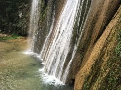Le cascate di Cola de Caballo nei pressi di Monterrey, Messico. Si trovano nella città di Villa de Santiago, a circa 40 km dalla capitale dello stato del Nuovo Leon, e sono una delle ...