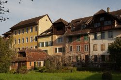 Le case antiche del borgo di Buren an der Aare - © Roland Zumbuehl, CC BY 3.0, Wikipedia