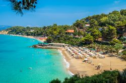 Le spiagge di Platis Gialos e Makris Gialos, isola di Cefalonia in Grecia