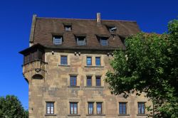Lo storico edificio del Kaetchenhaus a Heilbronn, Baden-Wurttemberg, Germania. Questo palazzo storico del XIV° secolo si affaccia sulla piazza del mercato. A caratterizzarlo è il ...
