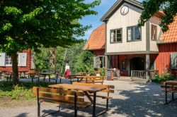 Lo storico Fargargarden a Norrkoping, Svezia. Questo museo all'aperto mostra la vita dei tintori a metà del XIX° secolo - © Rolf_52 / Shutterstock.com