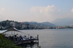 Panorama di Lugano ammirato dal lago