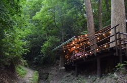 Il grotto Morchino vicino a Lugano (Svizzera)